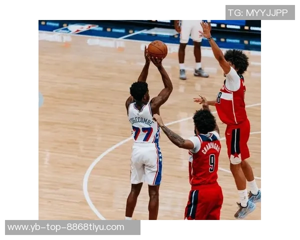 马克西盛赞格莱姆斯留队表现期待他将为球队增添强大实力